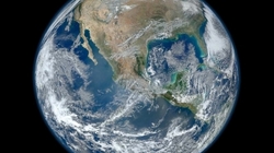 News_andrew_nasabluemarbleimage-425x319_profile